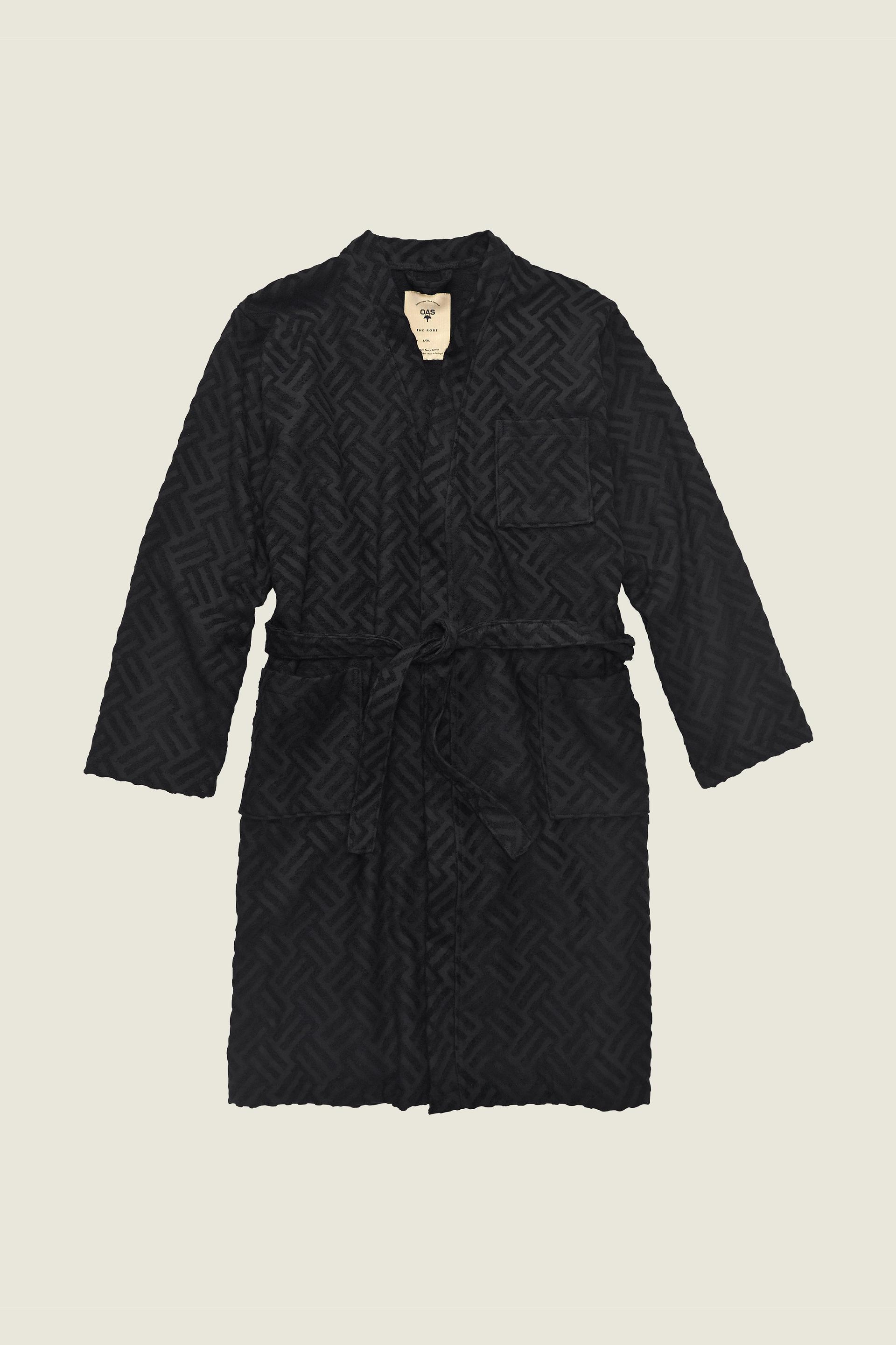 Black Crossroad Robe