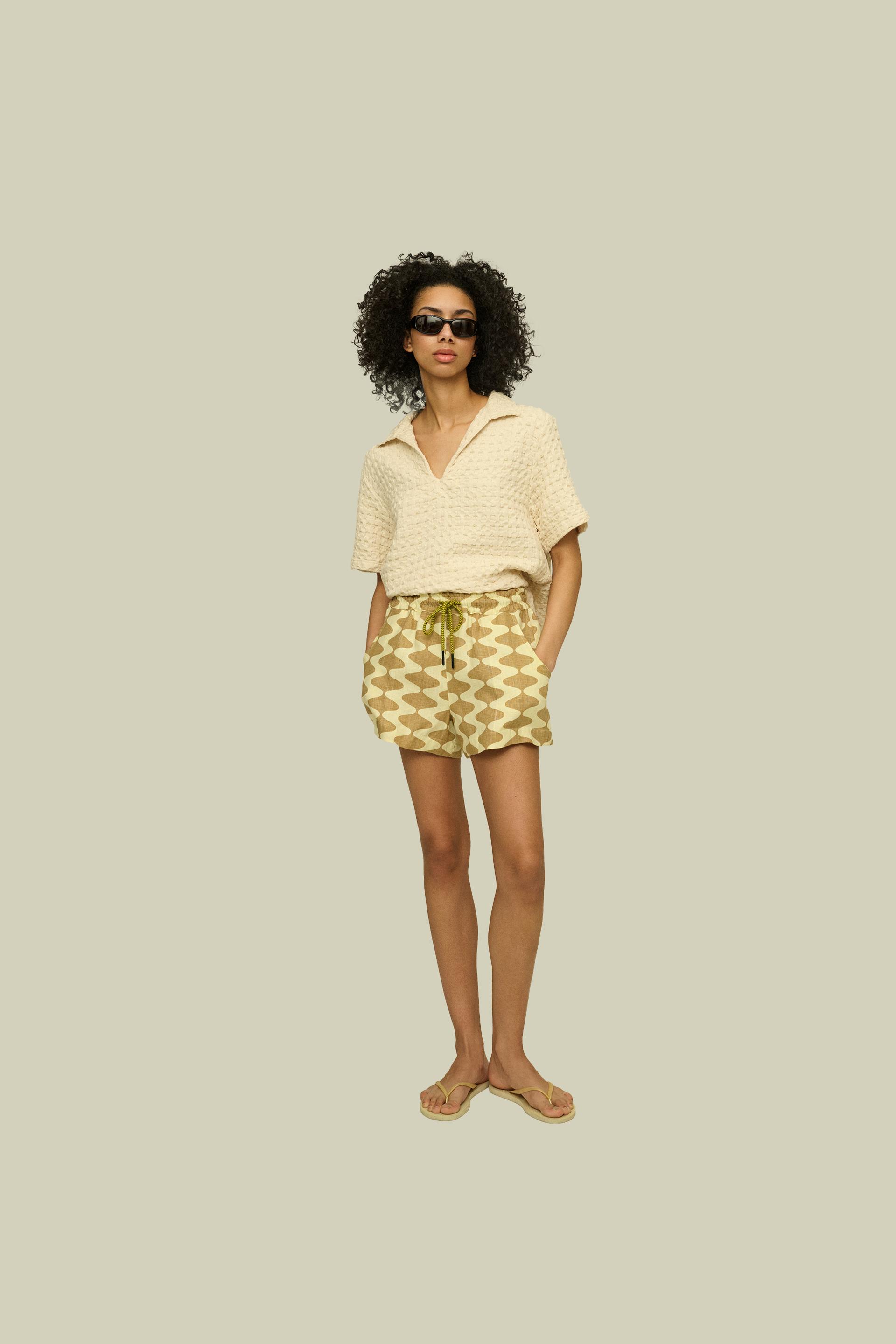 Lauda Drizzle Linen Shorts