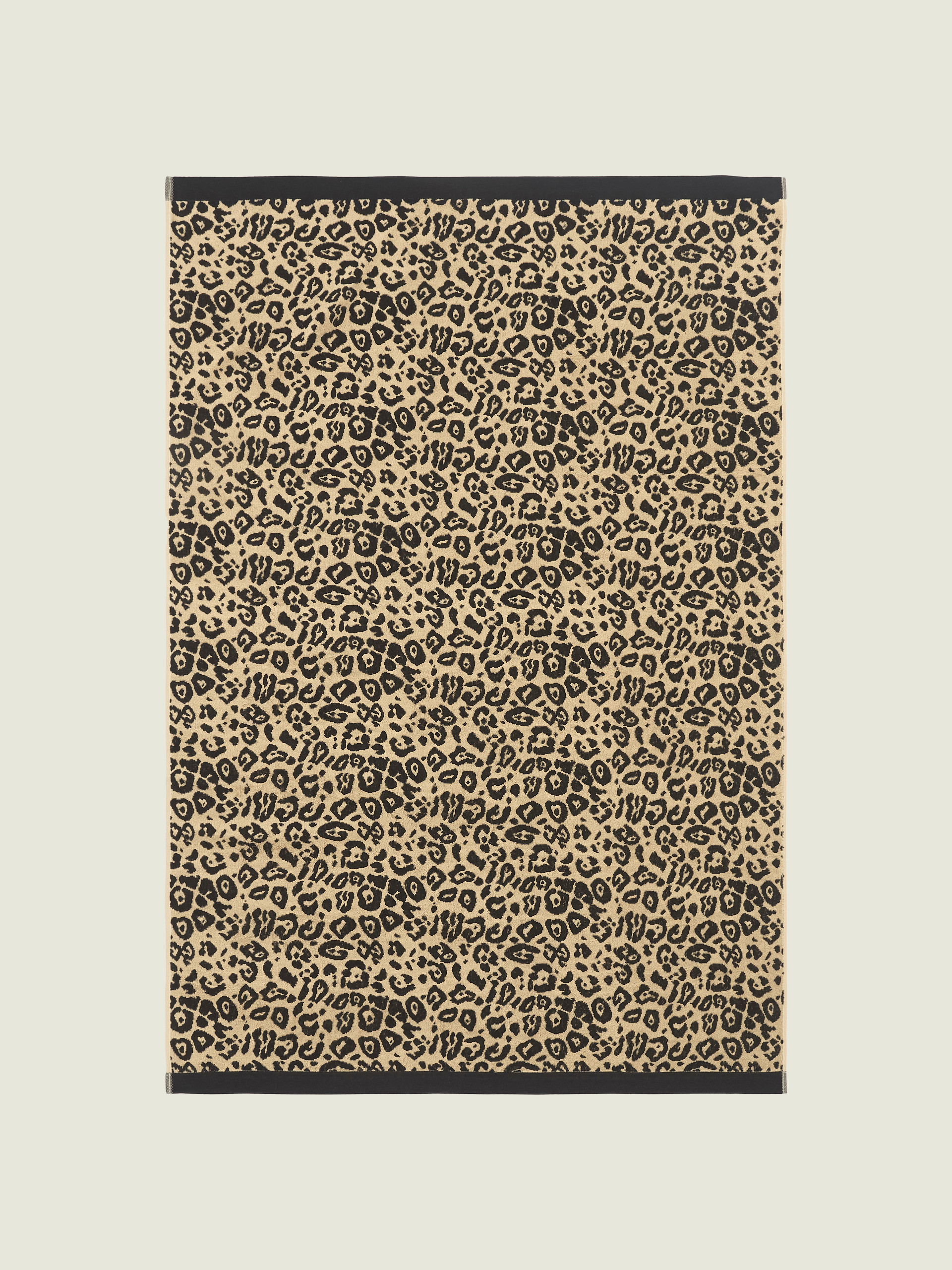 Leo Towel